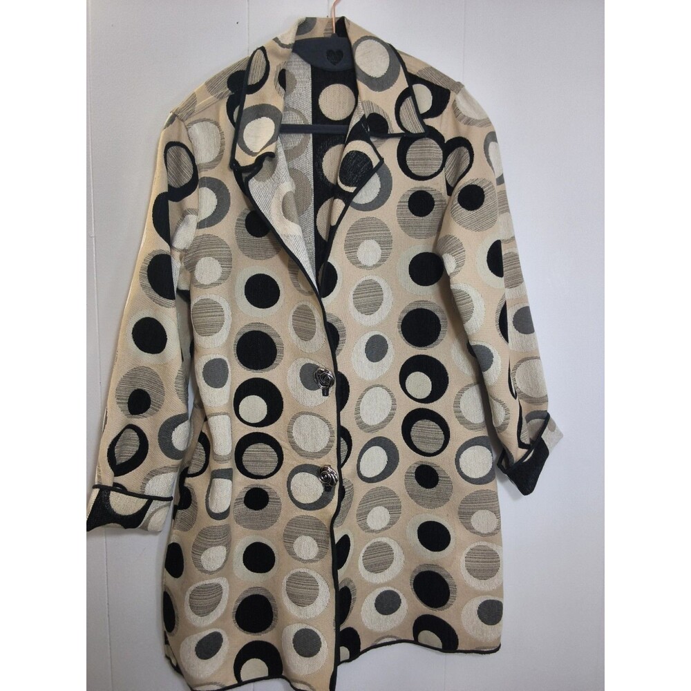Winding River black circular motif and decorative buttons long jacket